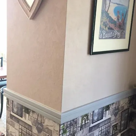 卡尔菲儿酒店 2*