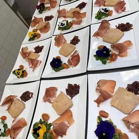 卡尔菲儿酒店 酒店 2*