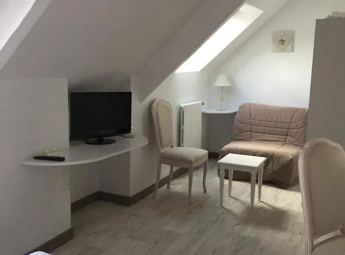 Du Calvaire Hotell 2*