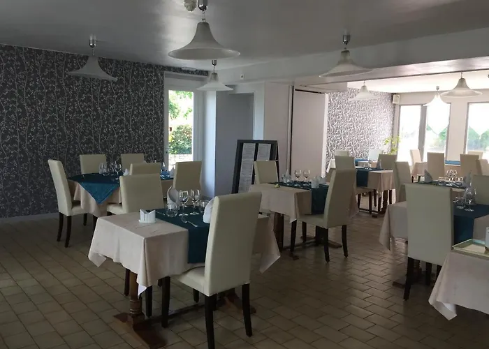 Du Calvaire Hotel 2*